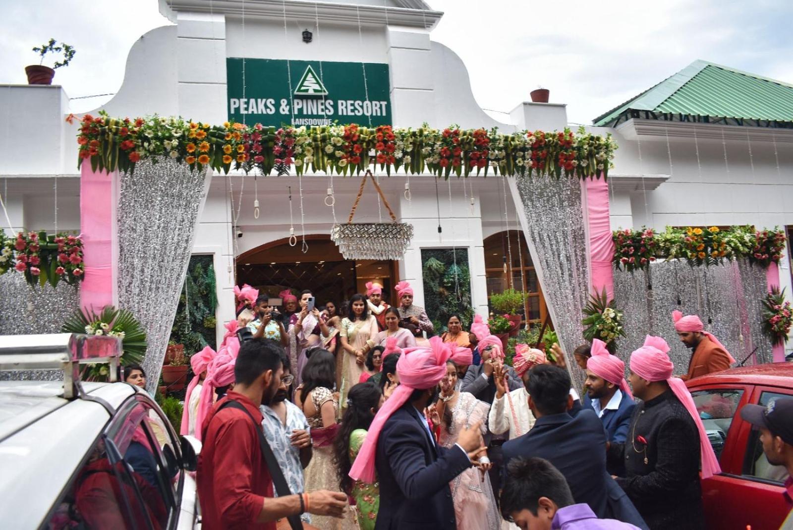 Peaks And Pines Resort Lansdowne Eksteriør bilde