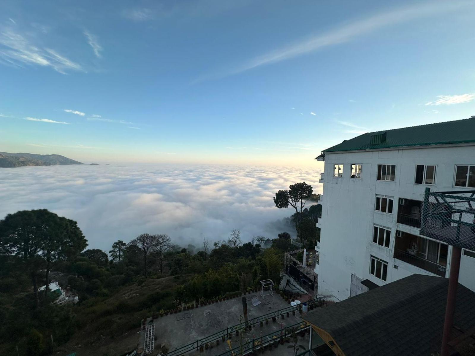 Peaks And Pines Resort Lansdowne Eksteriør bilde